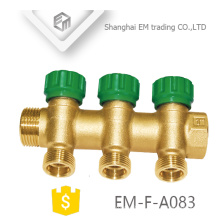 EM-F-A083 Brass male union three way manifold underfloor heating pipe